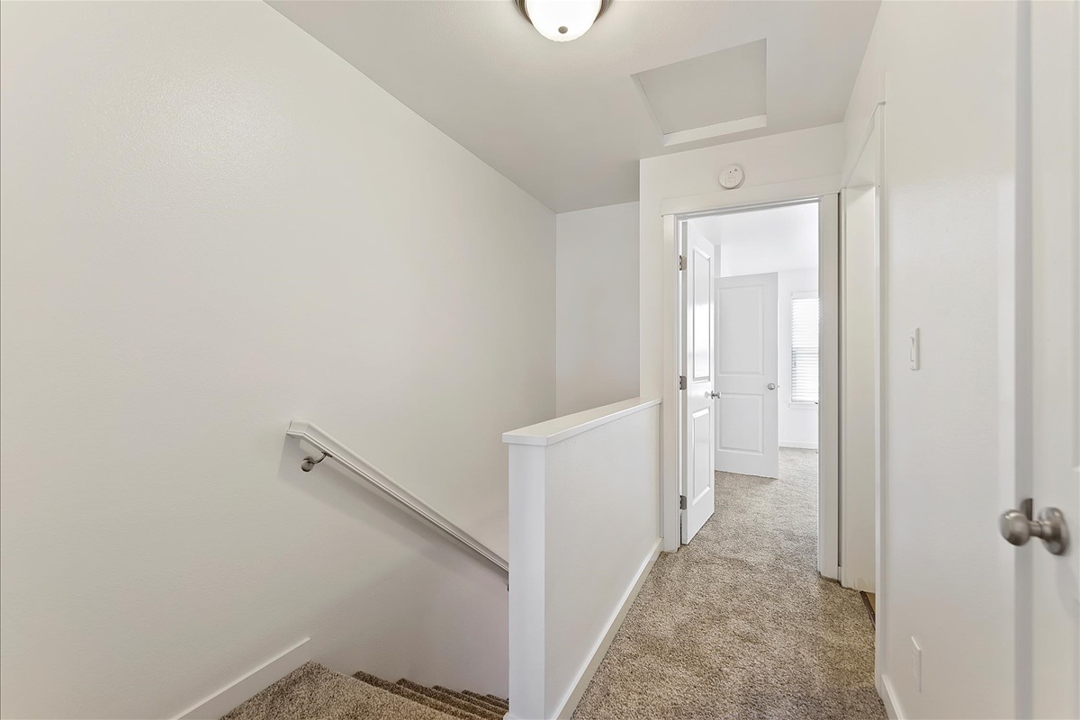 Linder Springs Townhomes Image 13