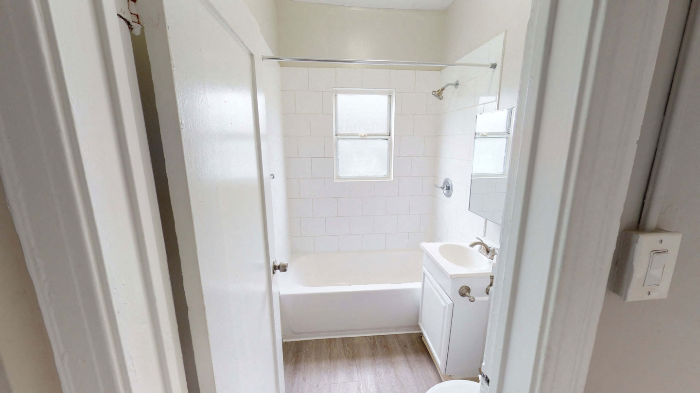 Hobart Apartments Image 8