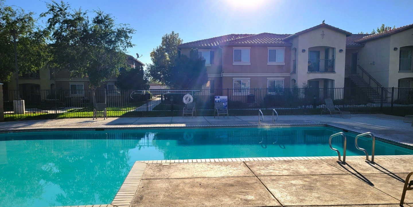 Larkspur Village Apartments Image 11