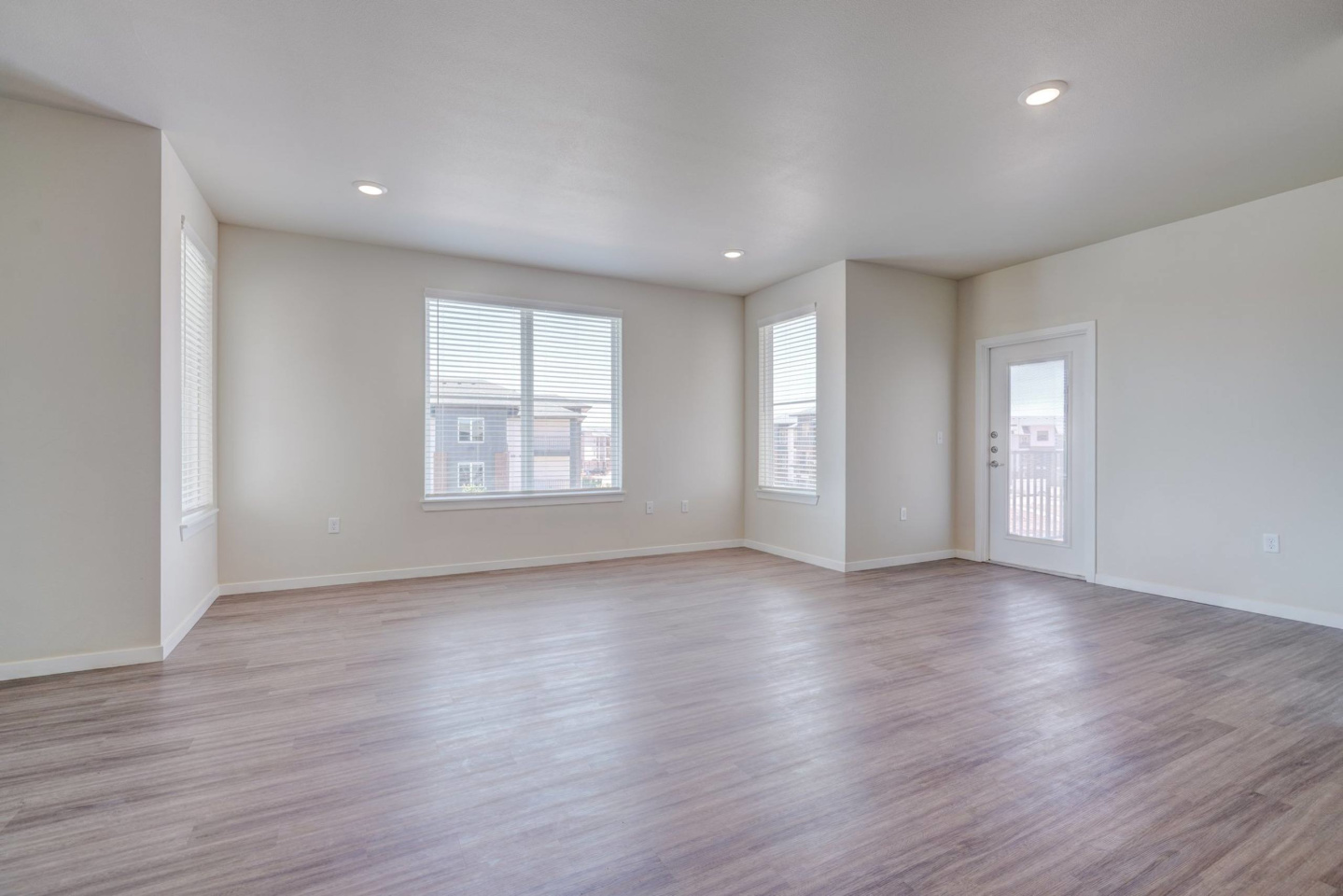 The Encore Apartments Image 7