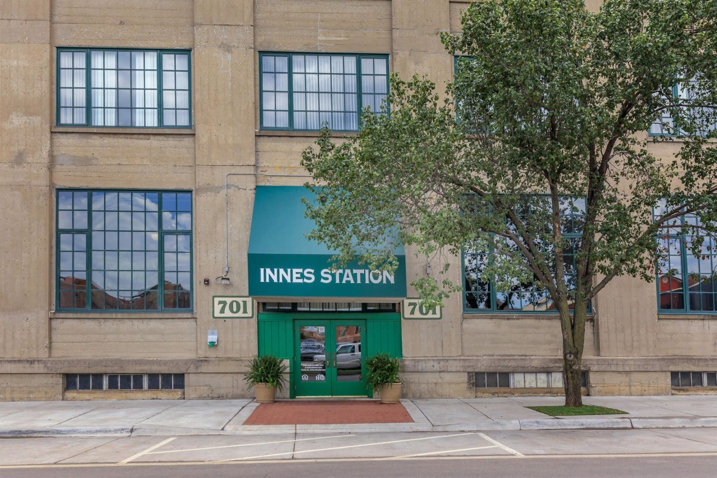 Innes Station Image 7