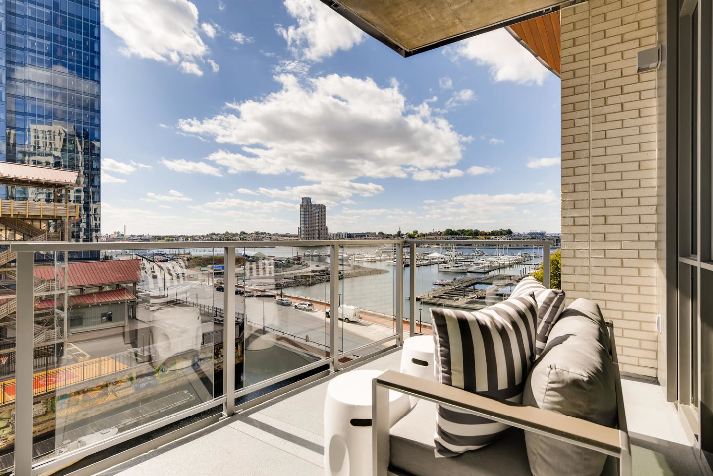 Liberty Harbor East Image 7
