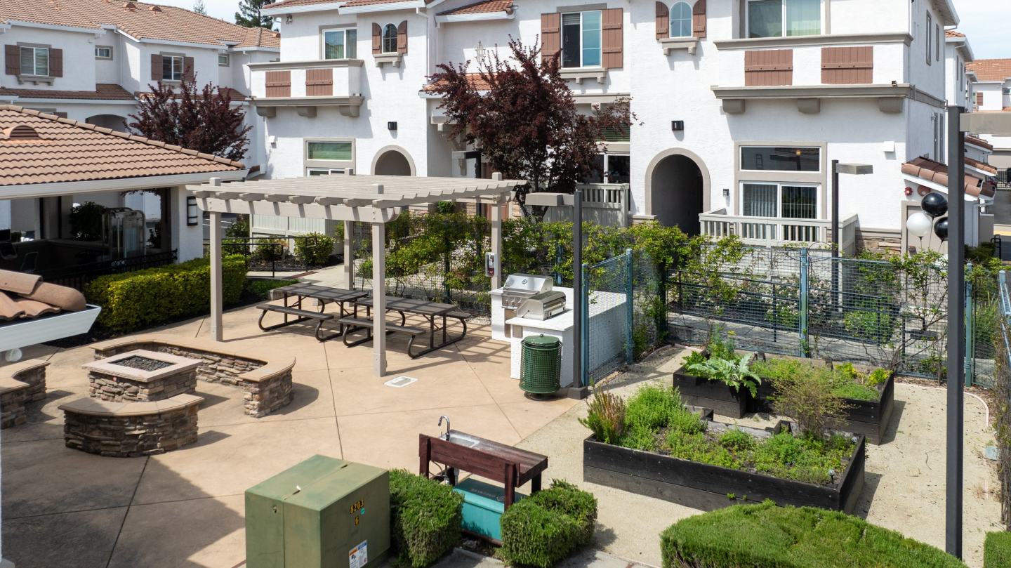 Adora Townhomes Image 33