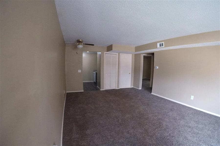 Sheridan Crossing Image 19