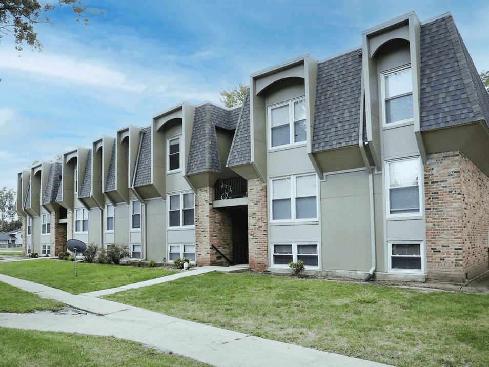 Arbors at Eastland Image 14