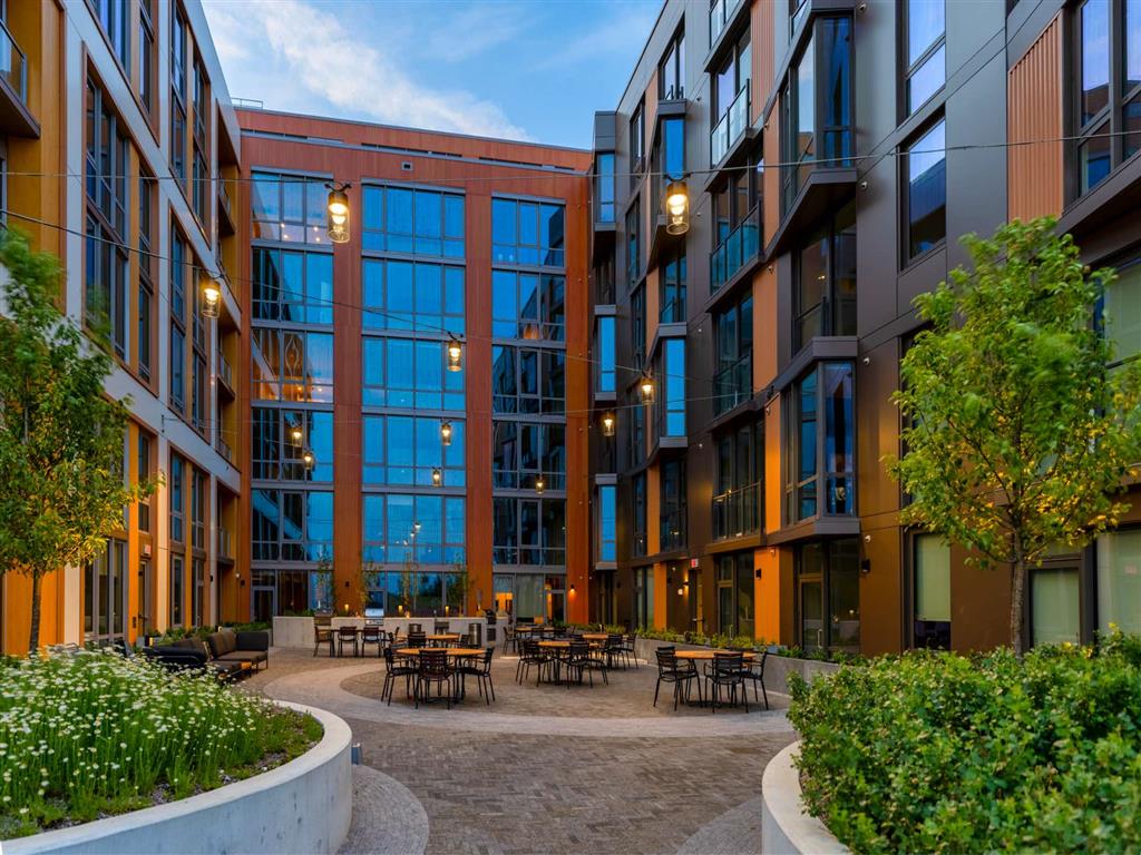 River Point Image 56