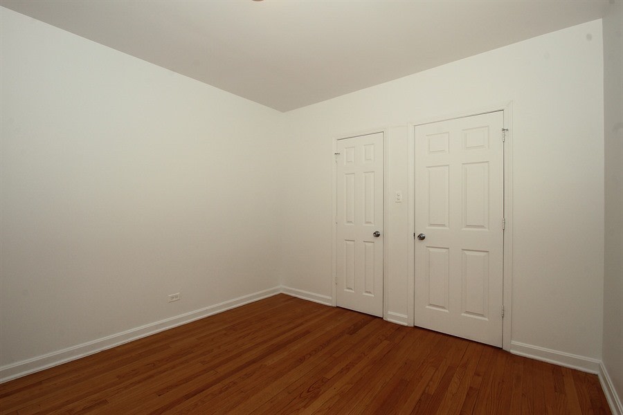 8238 S Ellis Ave Image 8
