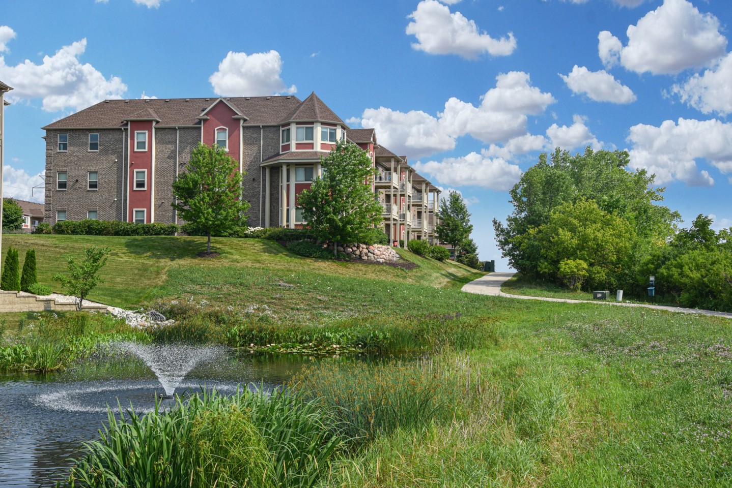 Greenfield Highlands Image 32