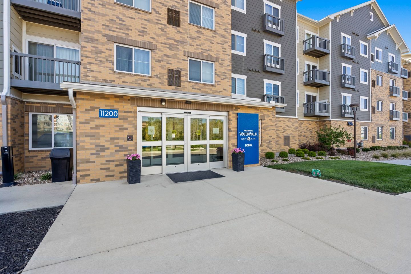 WaterWalk Kansas City - Overland Park Image 16