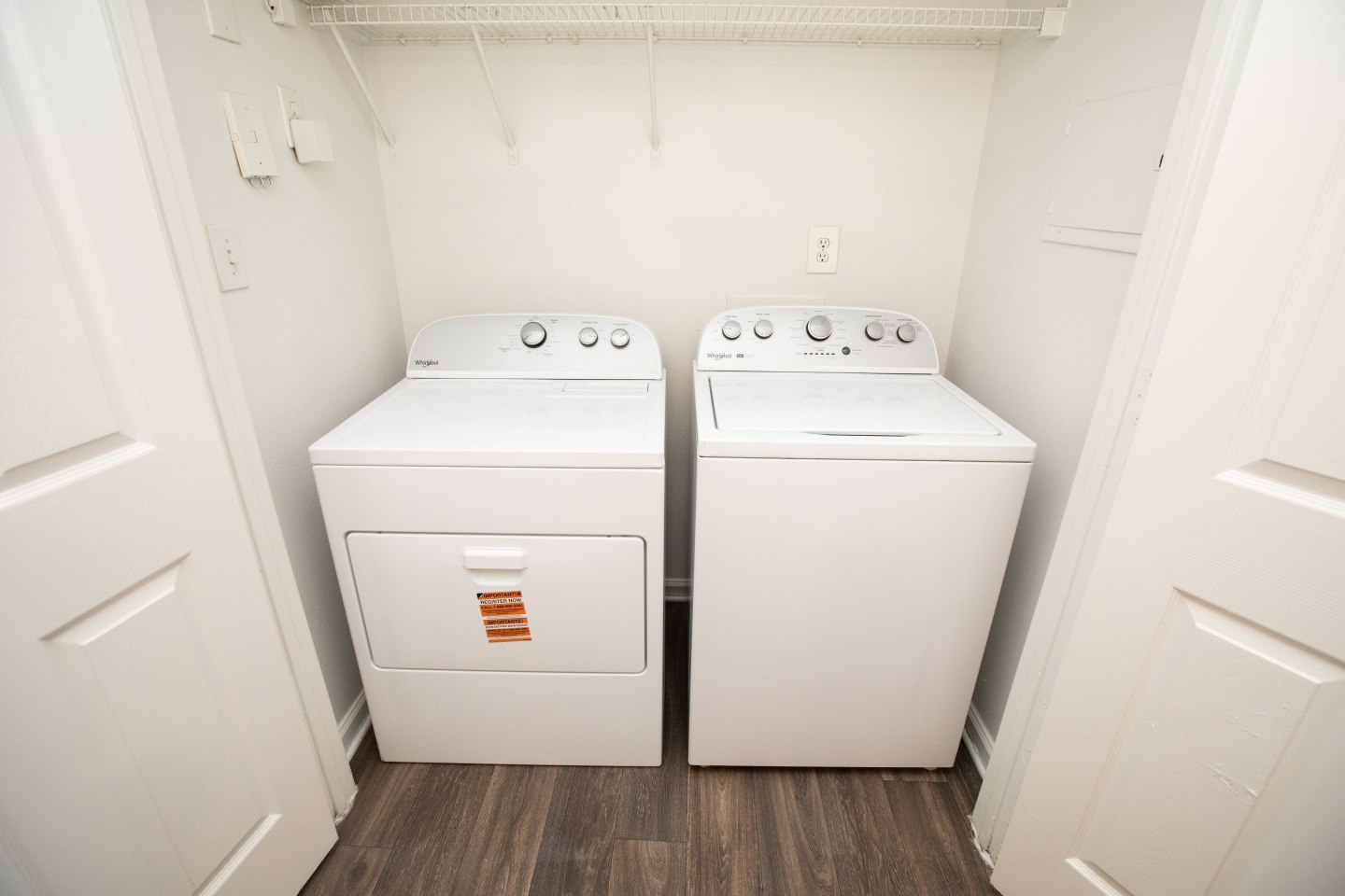 Lakeside Villas Image 24