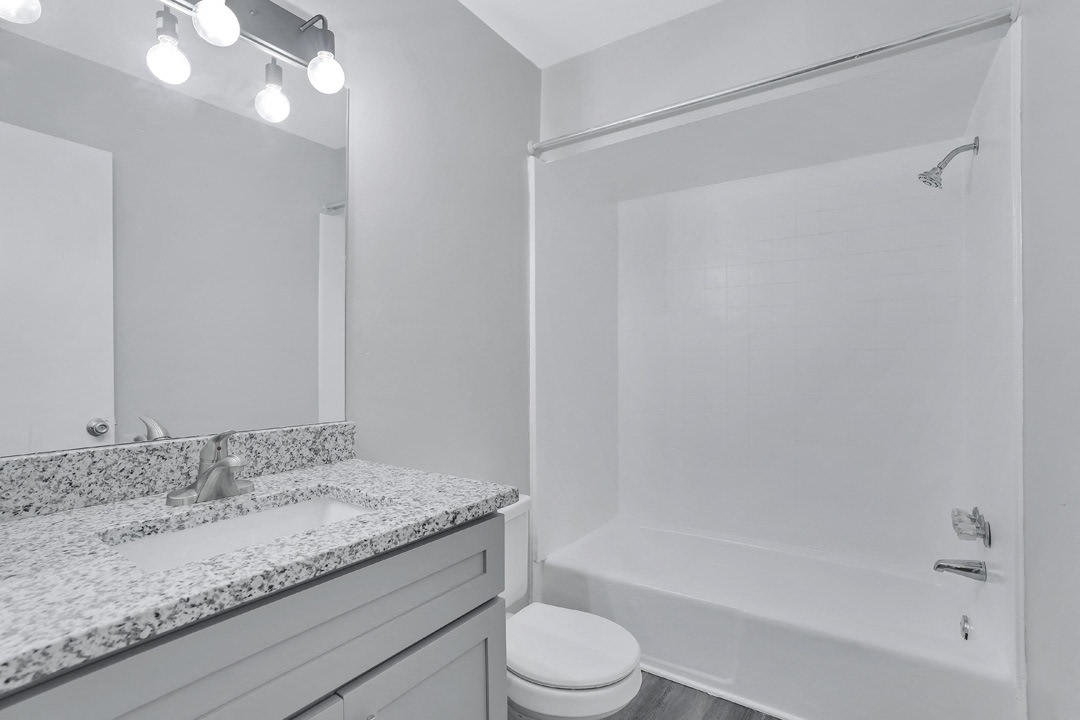 Riverstone Townhomes Image 6