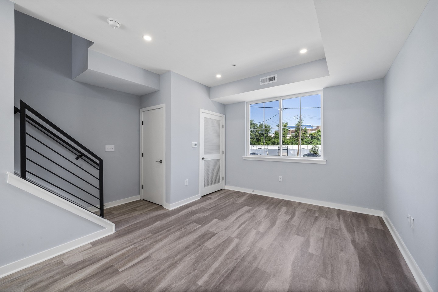 East Tioga Lofts Image 5