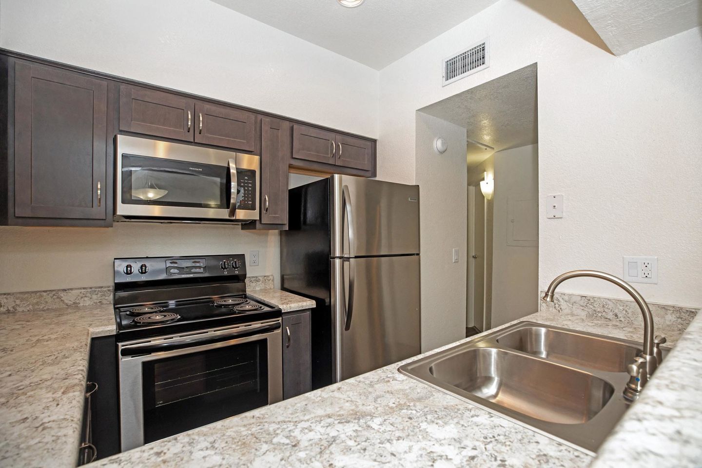 Winterhaven Terrace Image 20