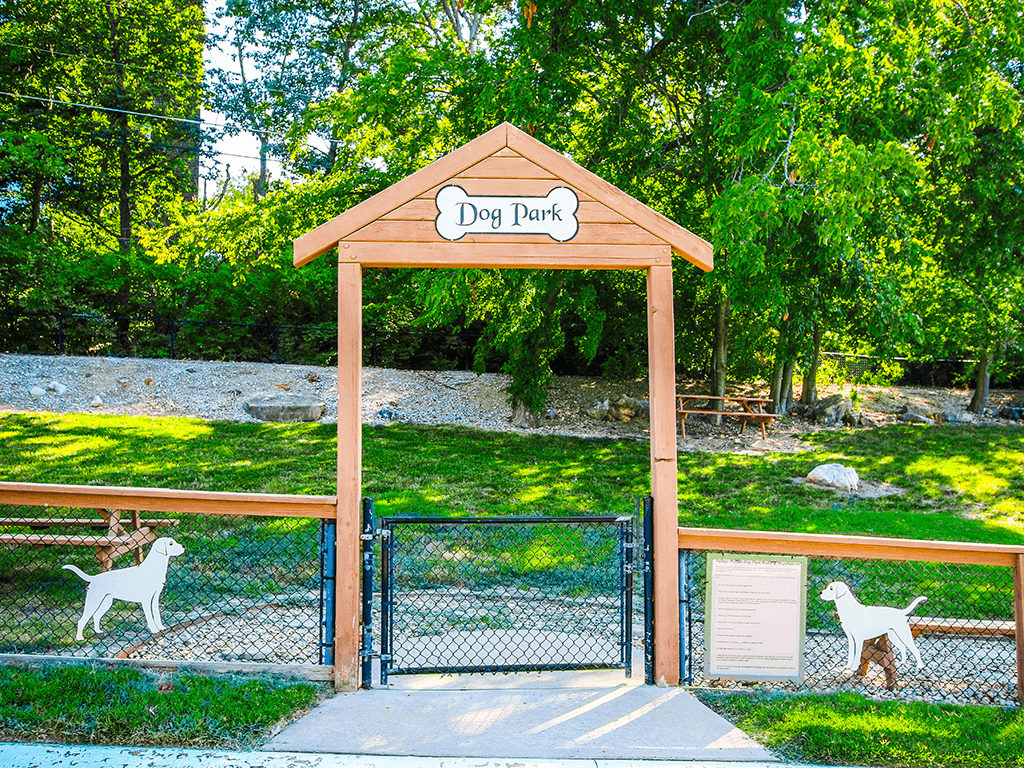 Village Royale Image 8