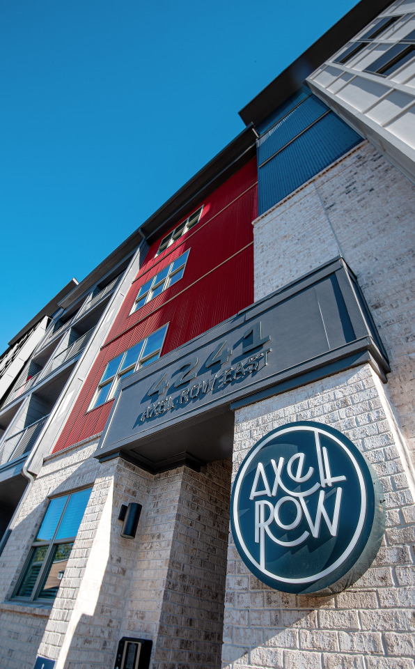 Axel Row Apartments Image 11