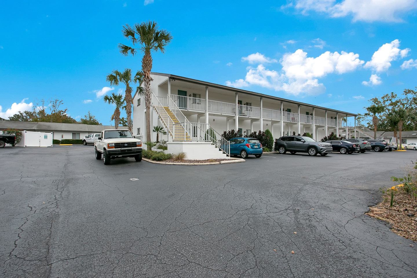 The Virginia Apartments Image 5