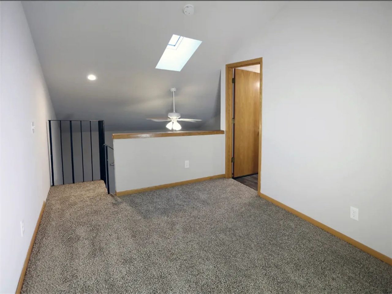 Summit Hill Apartments Image 10