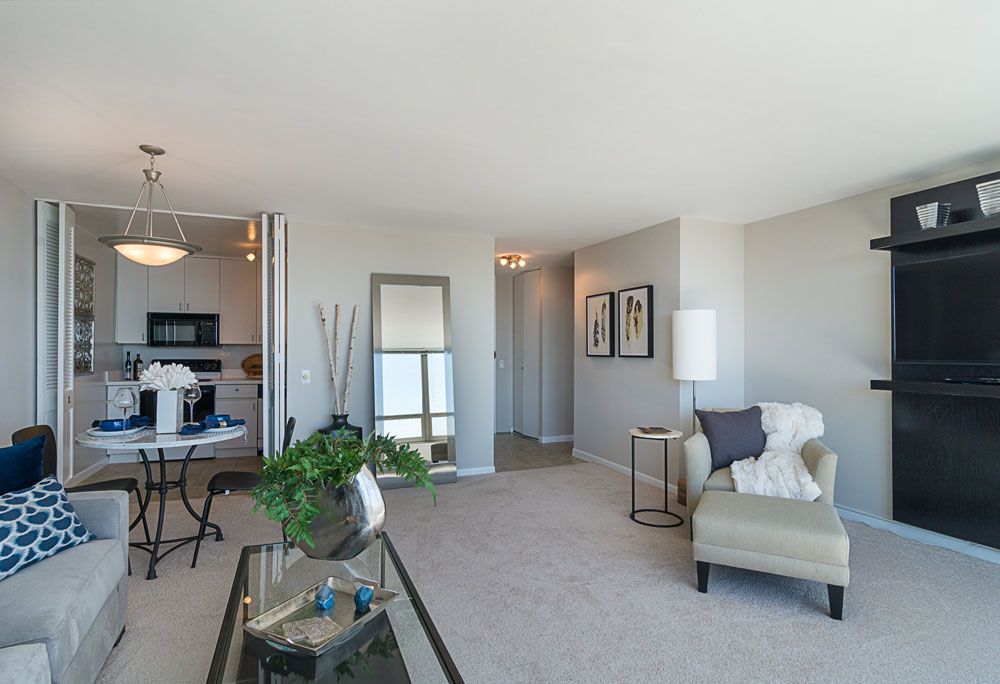 3450 North Lake Shore Drive Image 6