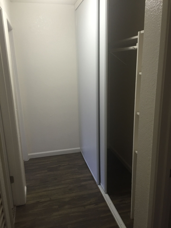 Shasta Terrace Image 20