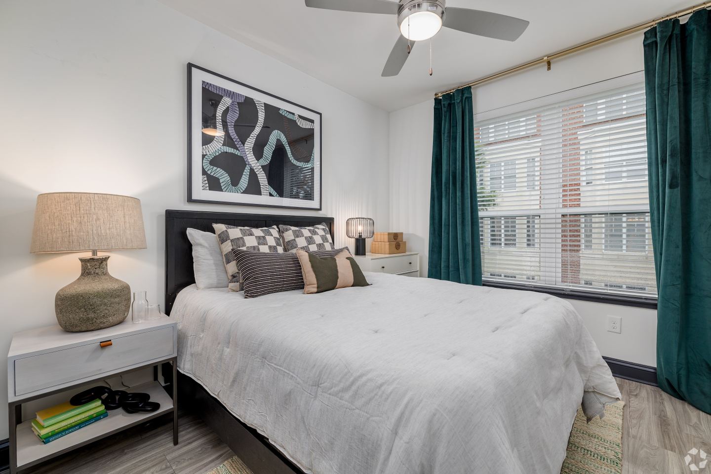 Axis Midtown Image 27