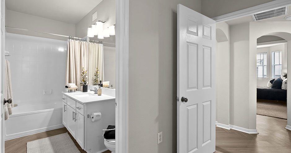 Bala Woods at Kingwood Apartments Image 31