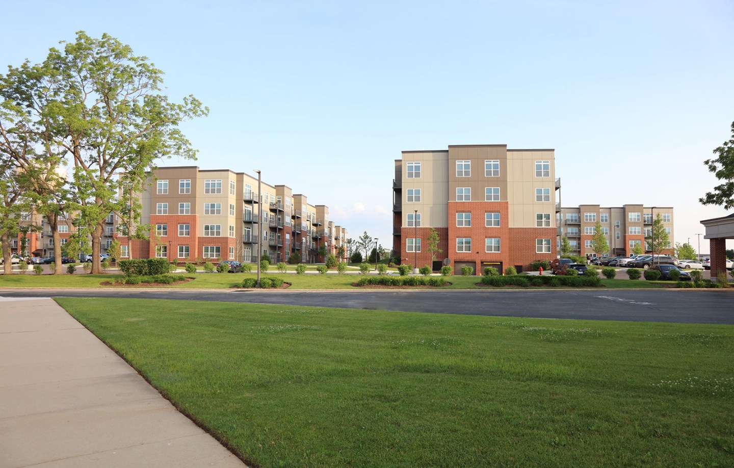 The Residences at Hamilton Lakes Image 14