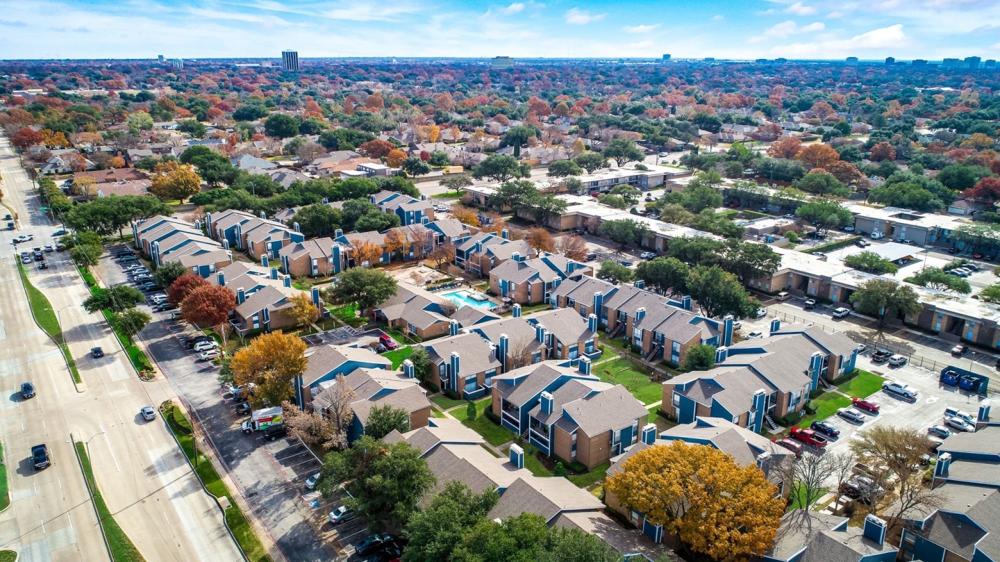 Alena Apartments Image 8