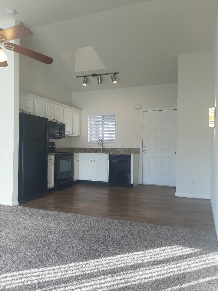 Pinegate Apartments Image 22