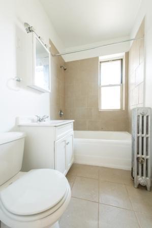 222 East 109th Image 10