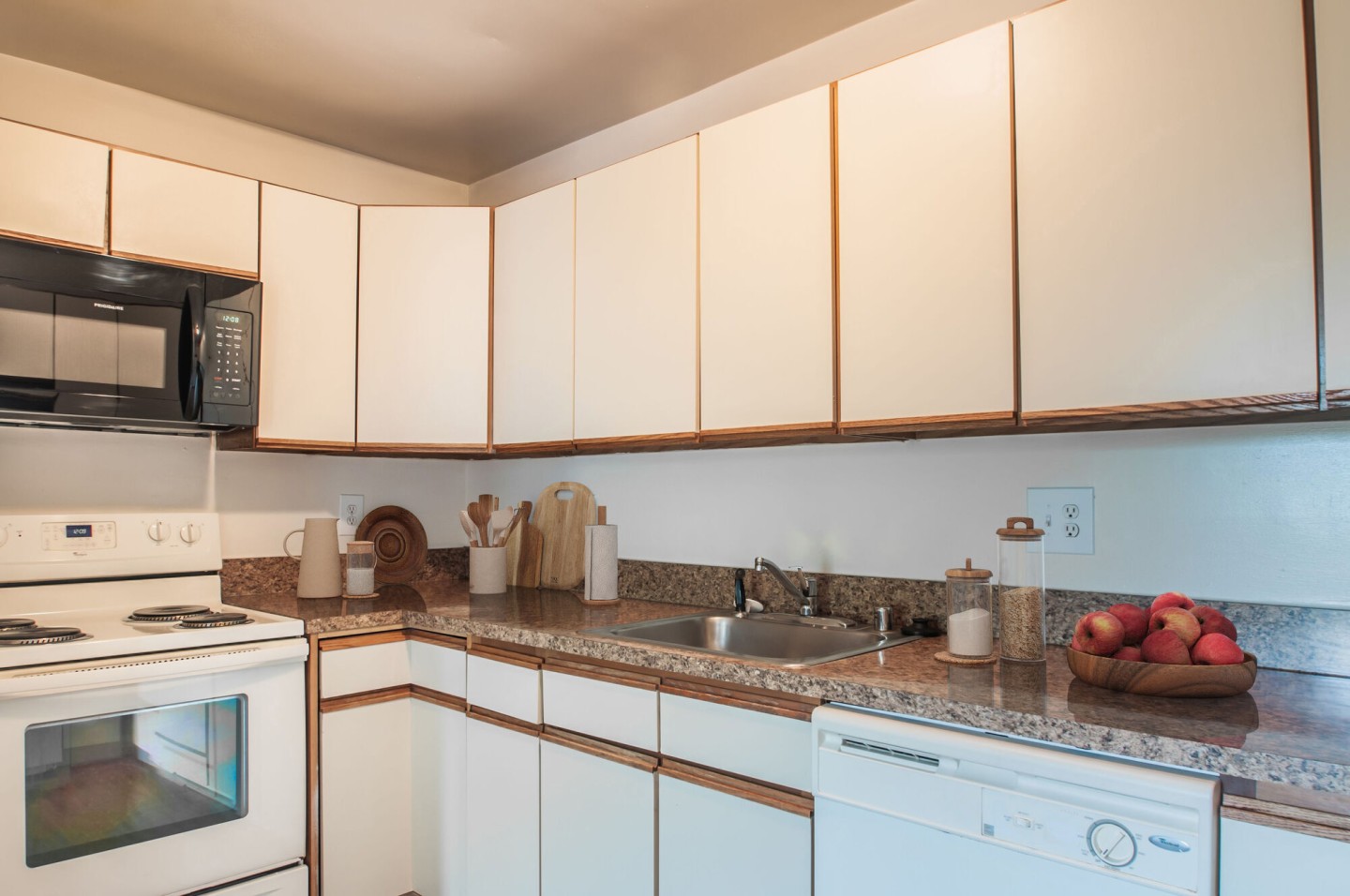 Appleby Apartments Image 22