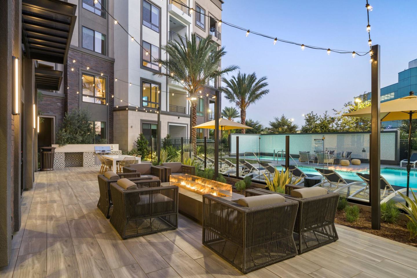 Link OC Apartments Image 14