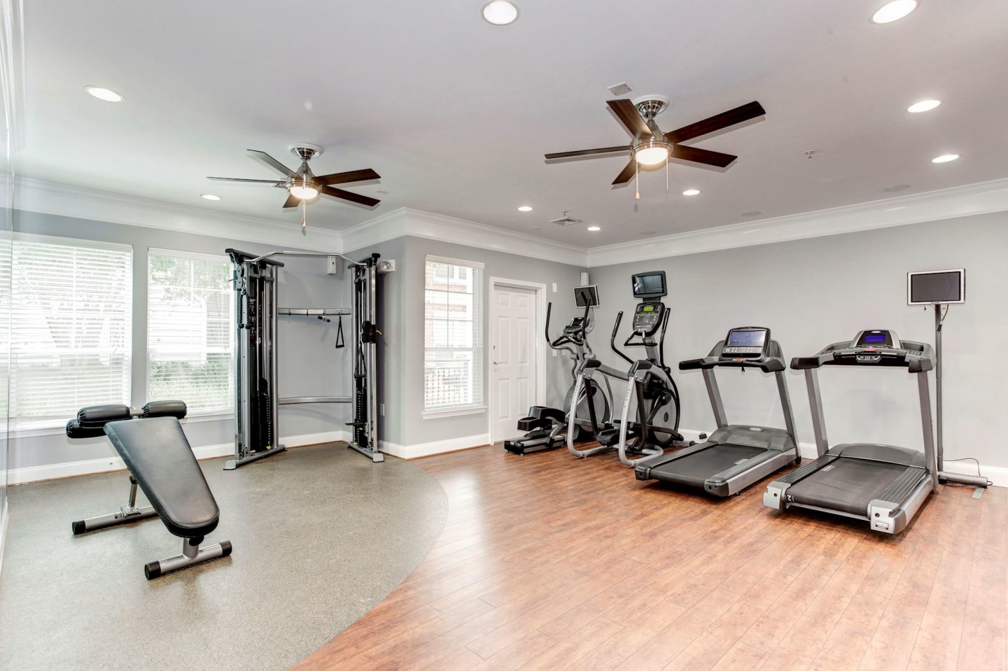 The Tuscany Apartments Image 12