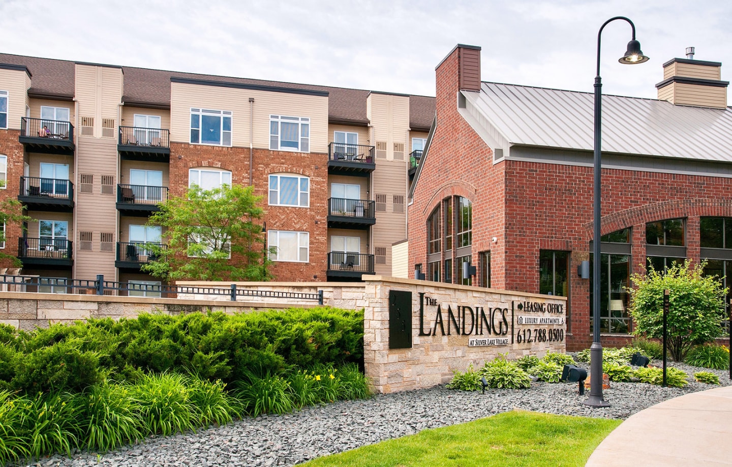 The Landings at Silver Lake Village Image 26
