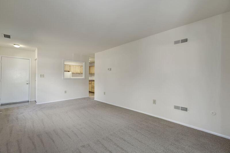 Crossland Image 20