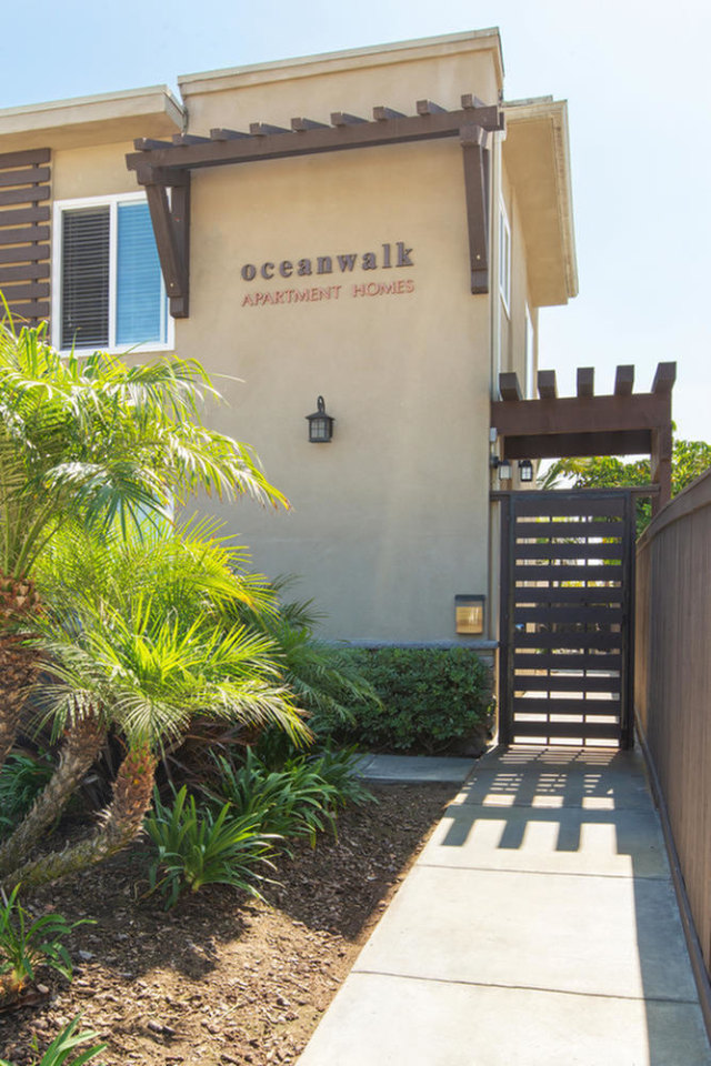 Elán Ocean Walk Apartment Homes Image 2