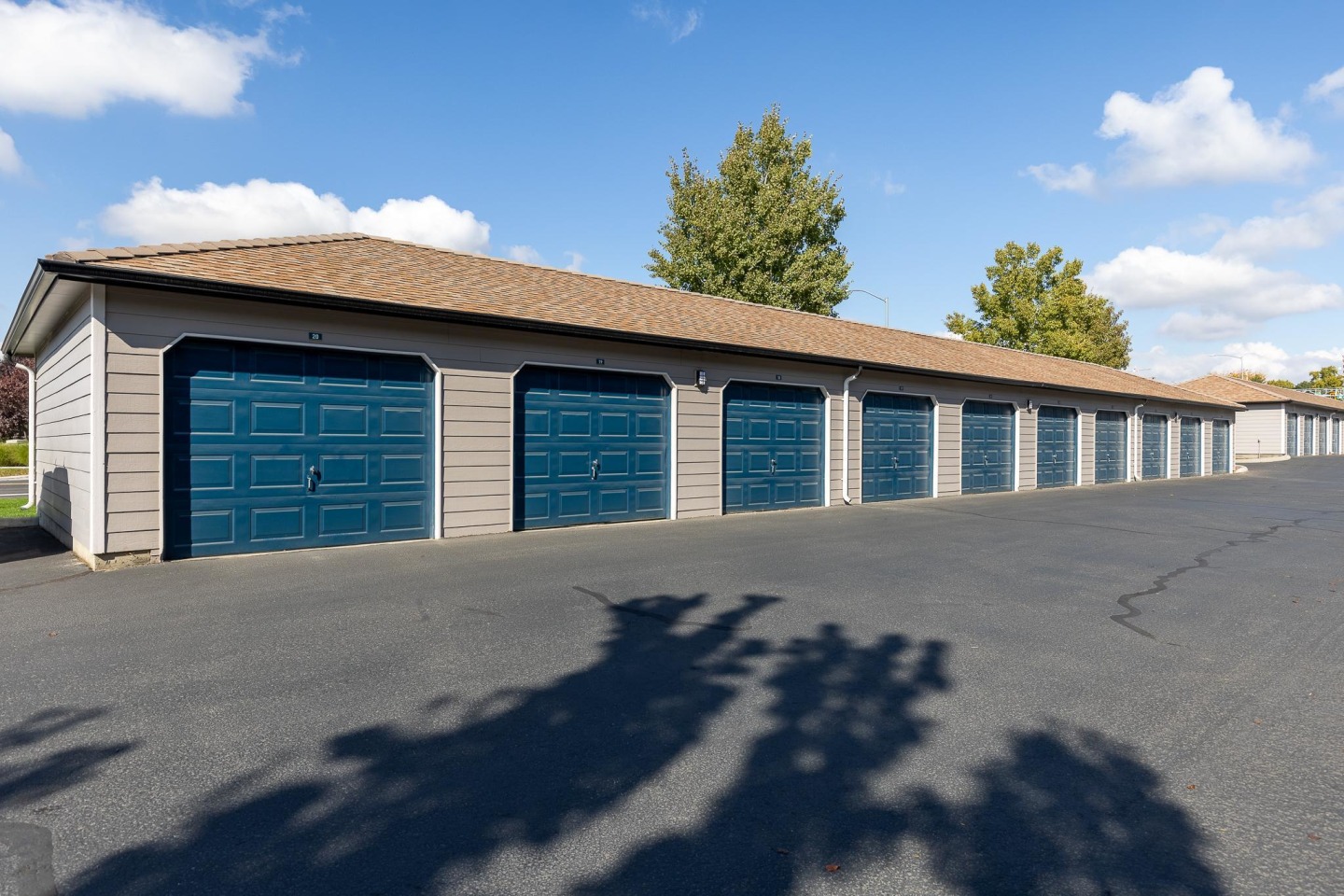 Shoreline Village Apartment Homes Image 10