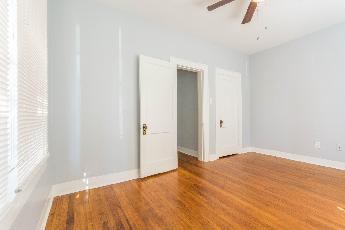 State Street Apartments Image 8