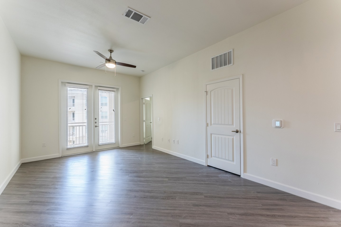 The Residences at 3000 Bardin Image 23