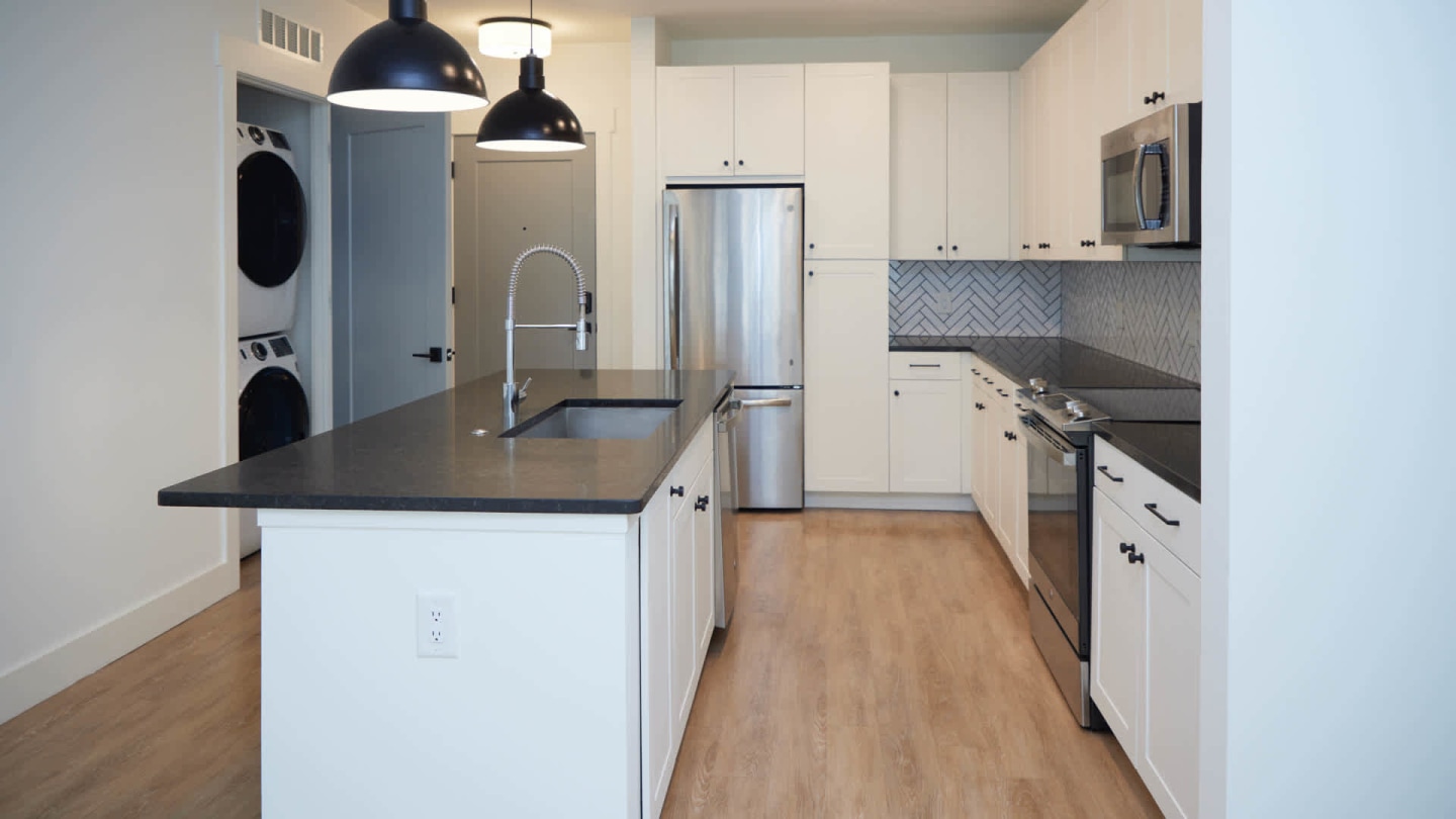 Luna Upper Westside Image 17