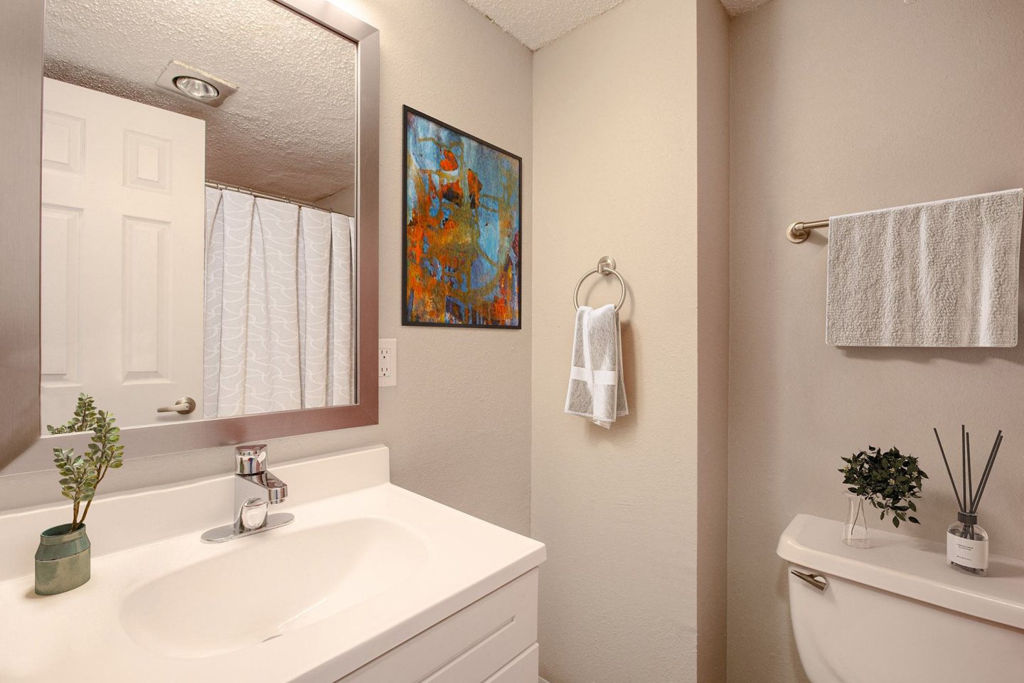 Encanto Lofts Image 22