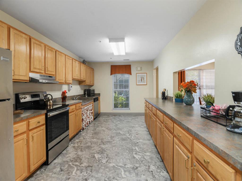 Senior Housing - Kentlands Manor Senior Apartments Image 18
