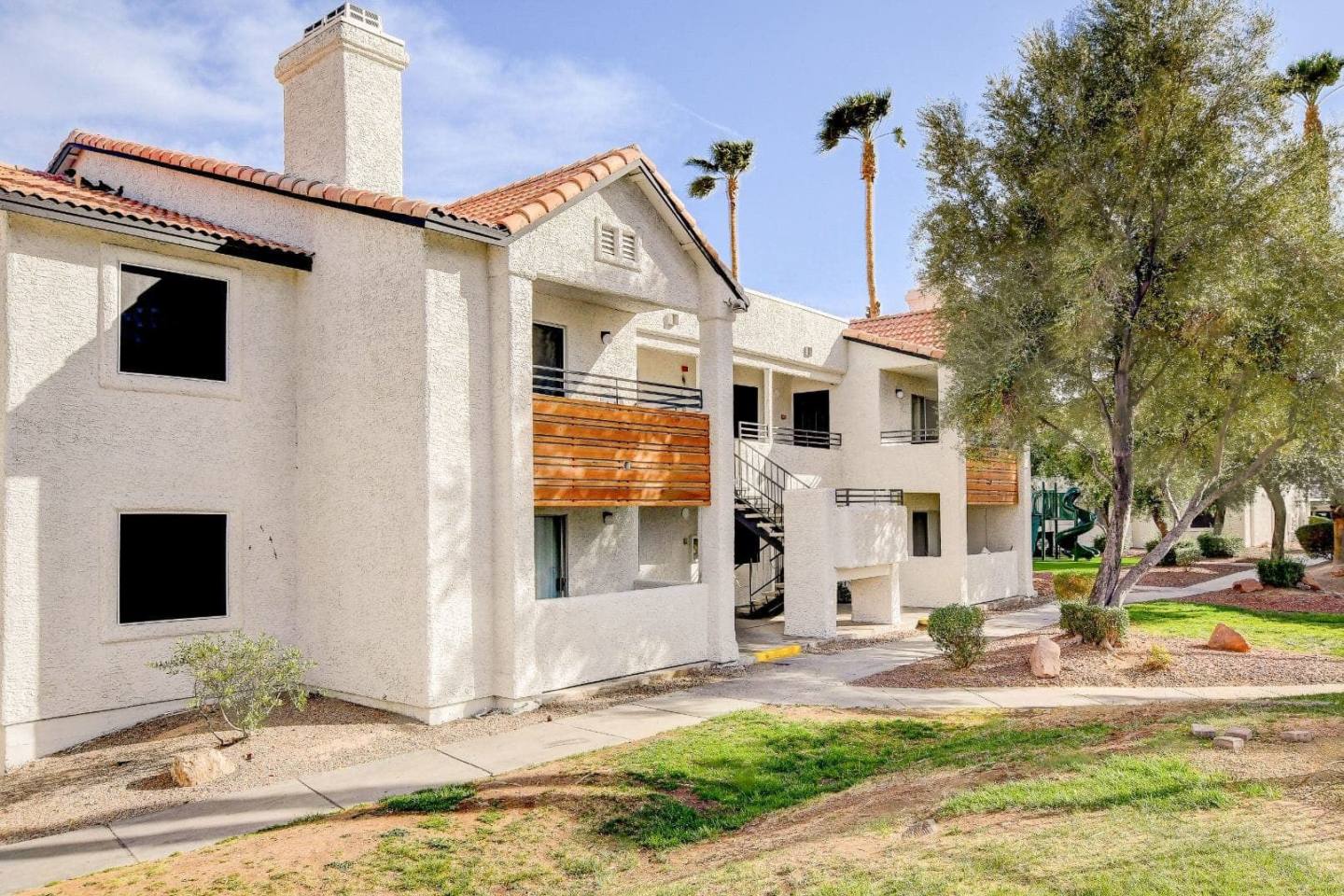 Tides on Twain Apartments Image 19