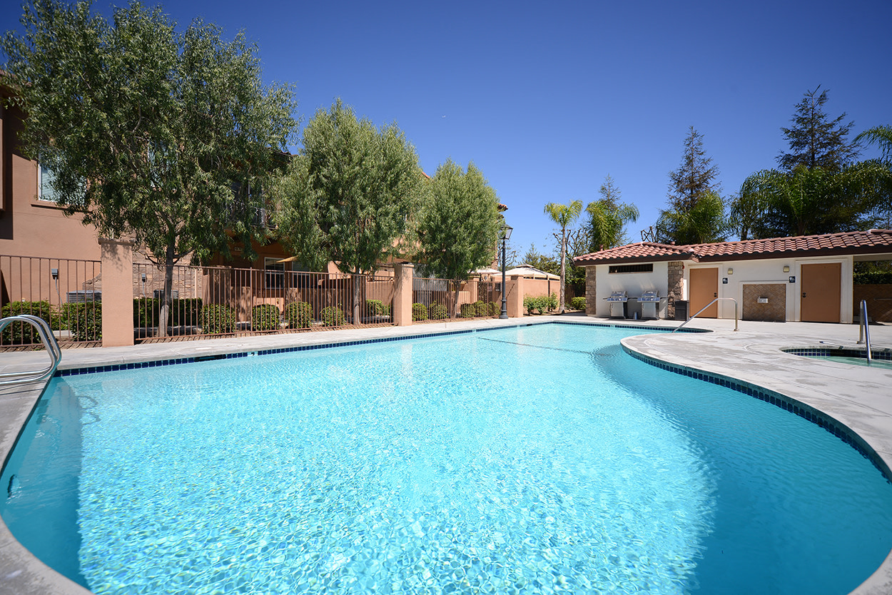 Parkside Villas Image 3