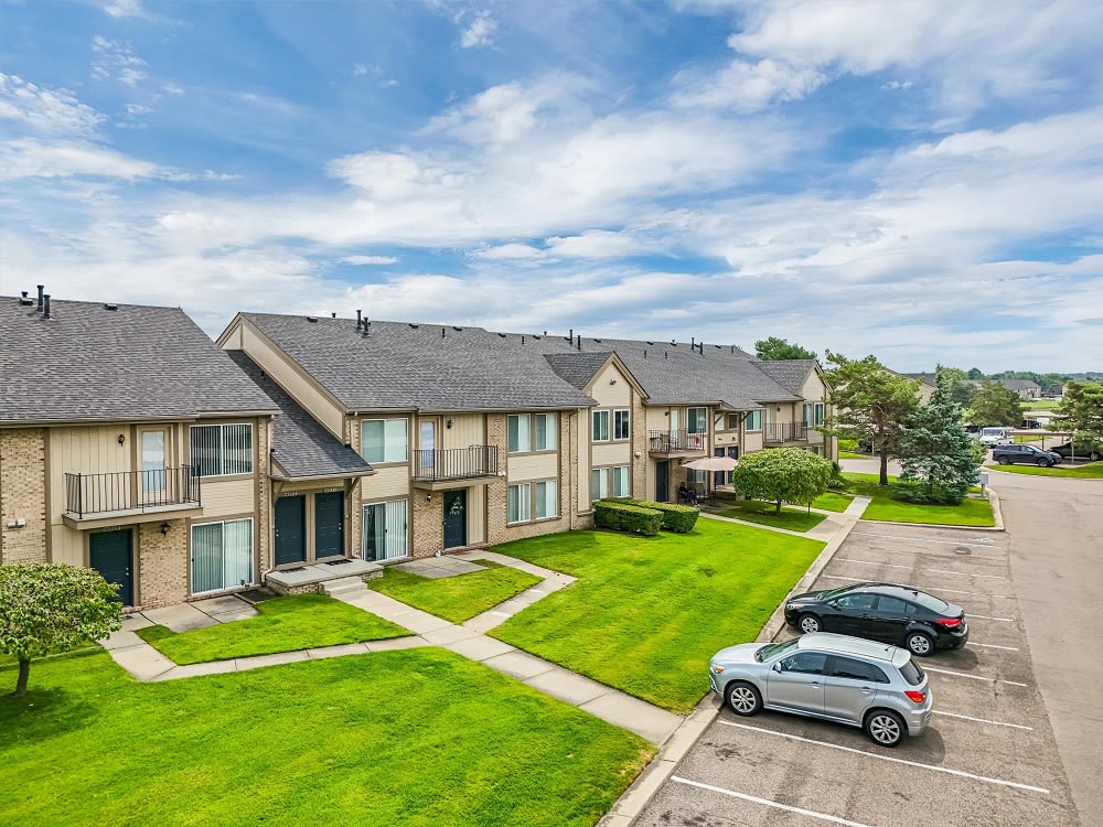 Lakeside Terraces Image 35
