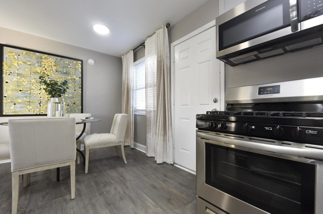 The Kensington Townhomes Image 2