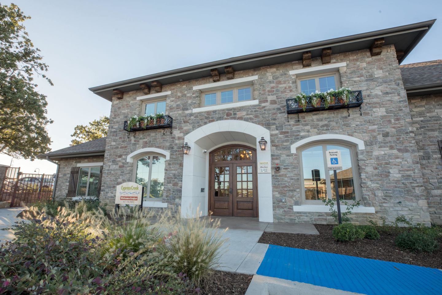 Ten 06 at Joshua Station - Affordable Housing Image 2