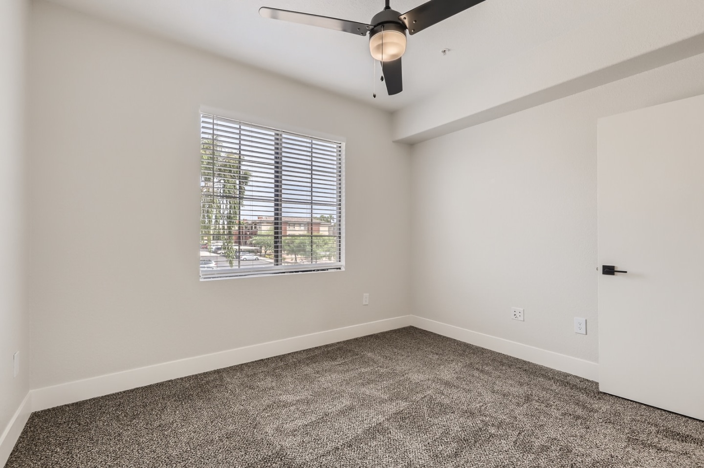 Mandarina Luxury Apartment Homes Image 46