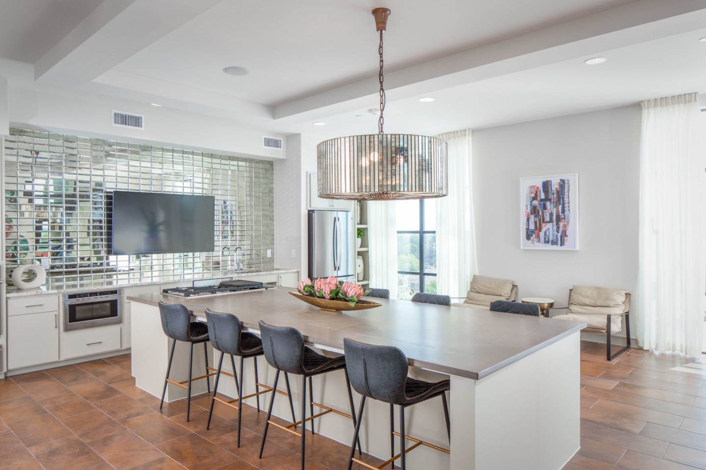 10X living Heights Waterworks Image 6