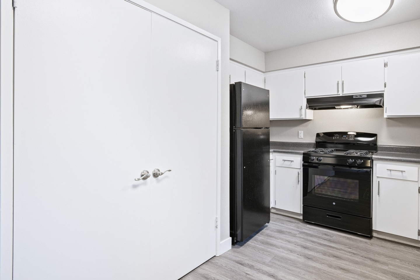 Oak Park Townhomes Image 20