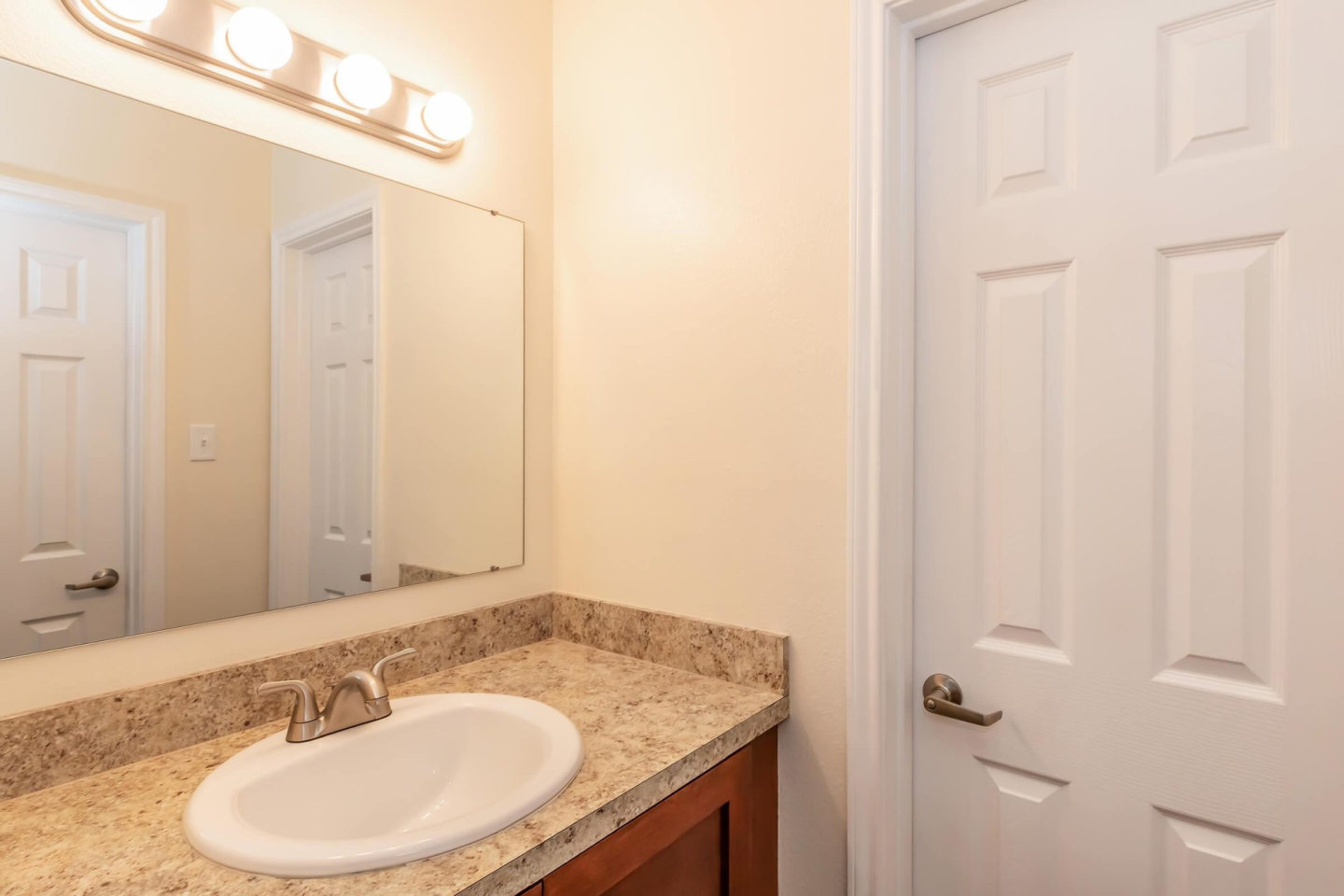 Parkside Apartments Image 23